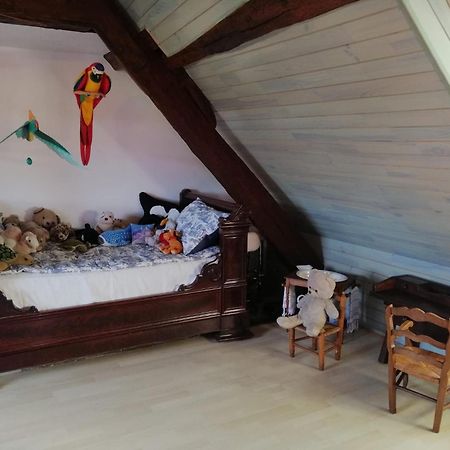 Maison D'Hotes La Source マニー・レ・ザモー エクステリア 写真